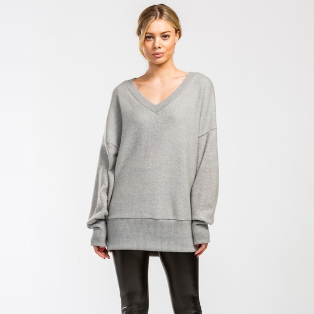 Last One❗️Grey Brushed Knit V-Neck Top - Picture 5 of 9